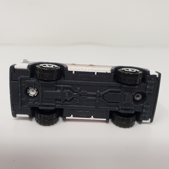 Matchbox Metro Shuttle Bus MBTA Diecast Die-cast Toy - Picture 10 of 16